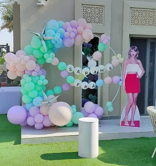 birthday balloons in Dubai
