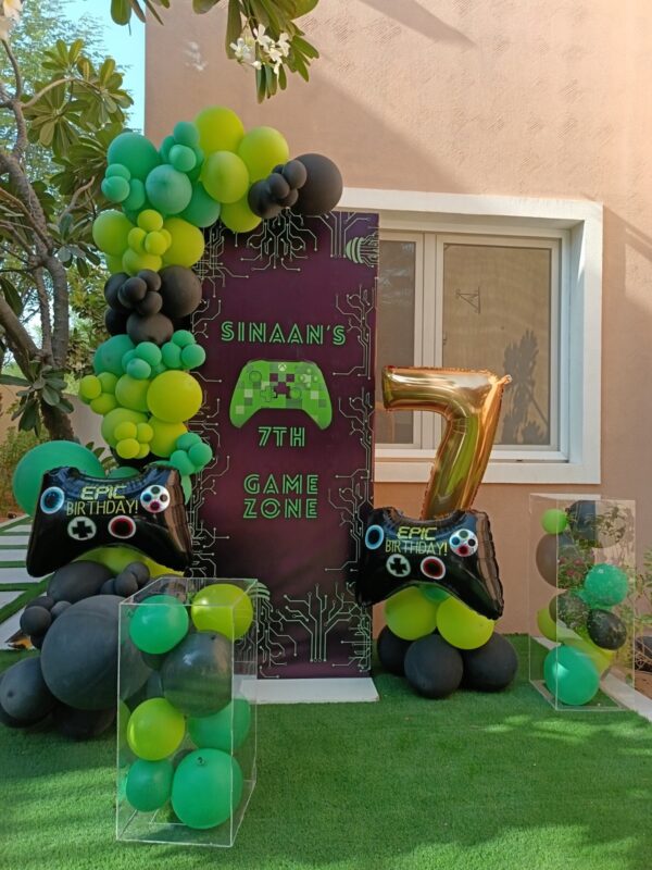 birthday balloon decoration