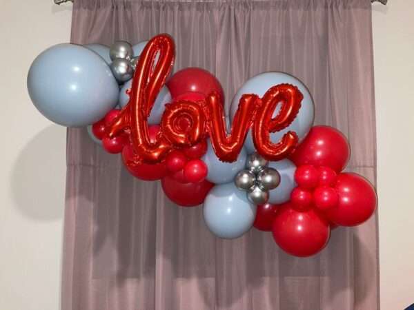 customized balloons dubai
