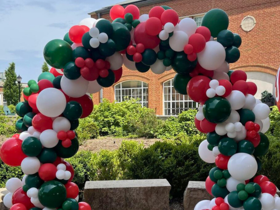 balloons arch