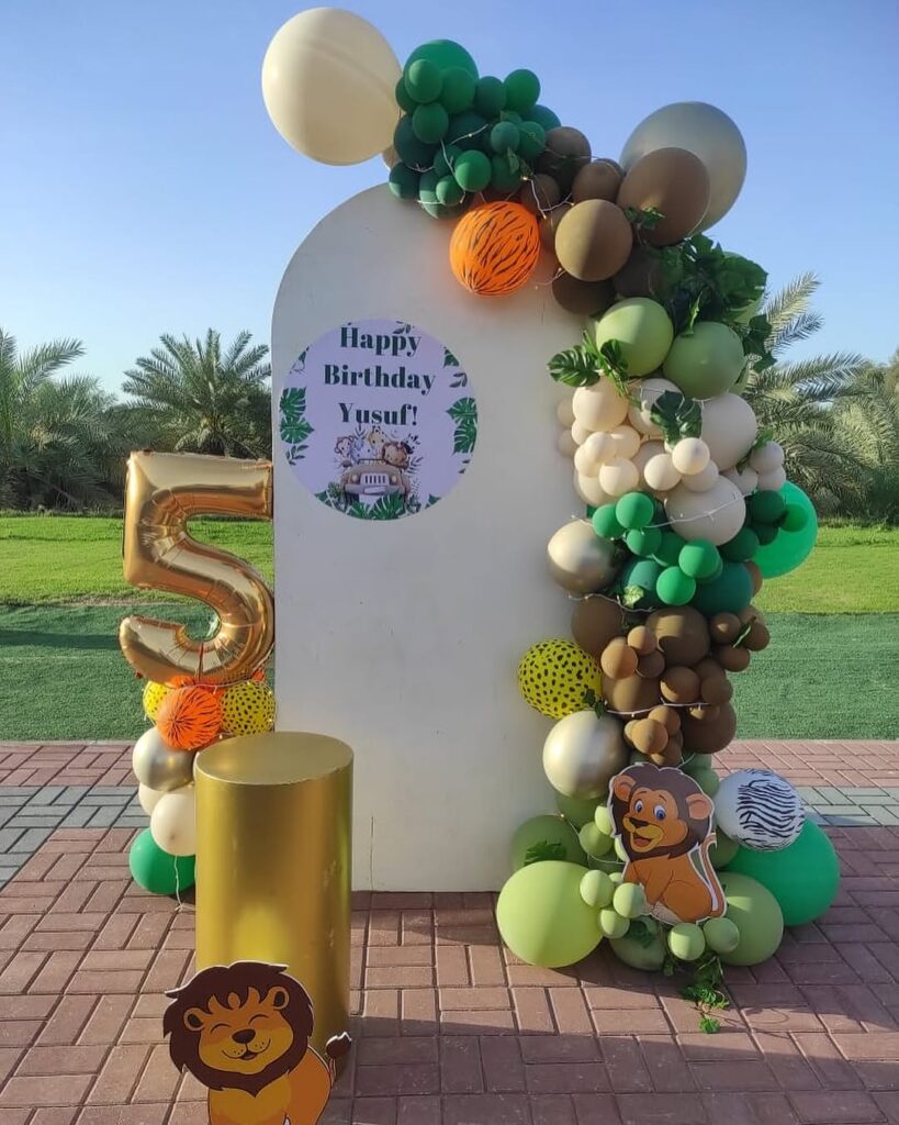 customized balloons dubai